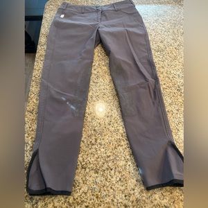The tailored sportsman English riding habits. Size 28 color taupe